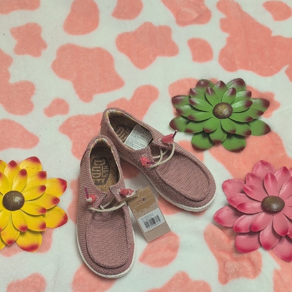 Hey Dude Women's Moccasins in Pink and White